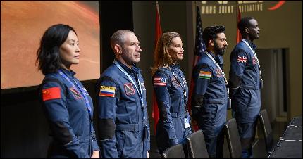 Netflixs-Away-Wants-To-Make-You-Cry-As-It-Takes (1268x664, 130 k�...)